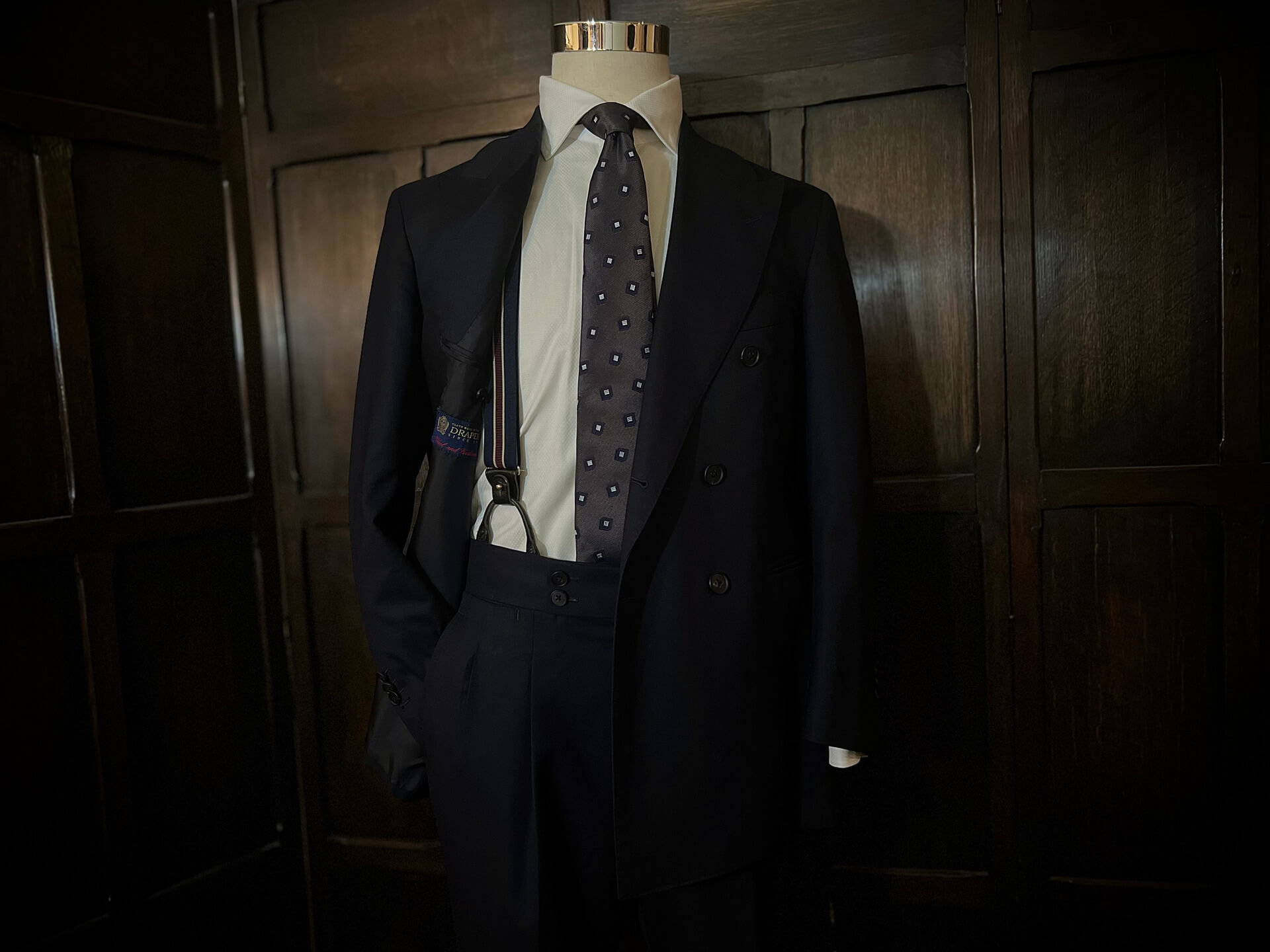 cashmere-blend-midnight-navy-double-breasted-suit_01.jpg