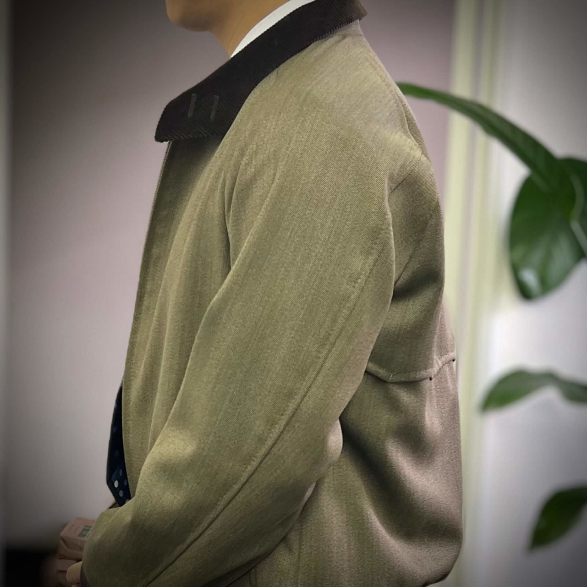 order_an_adult_blouson_that_can_be_used_in_dress_casual_09.jpg