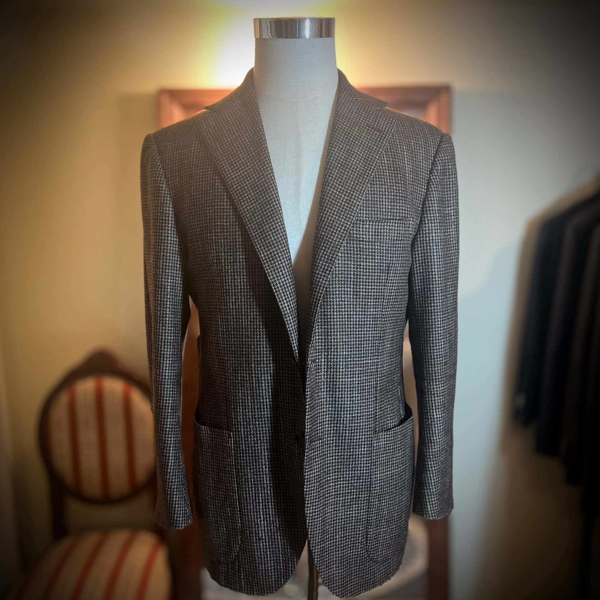 recommended_jacket_and_jeans_coordination_for_people_in_their_30s_and_40s_06.jpg