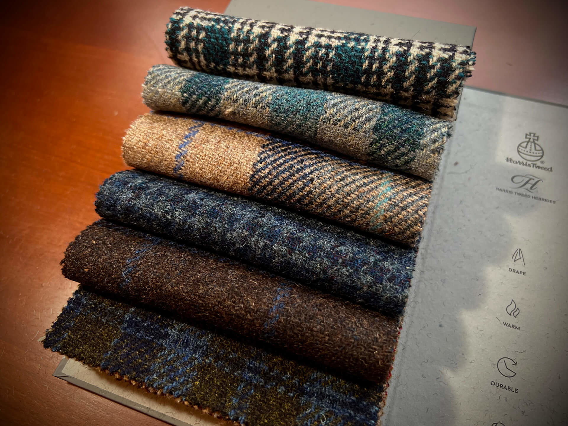 the_charm_of_harris_tweed_by_carnet_04.jpg