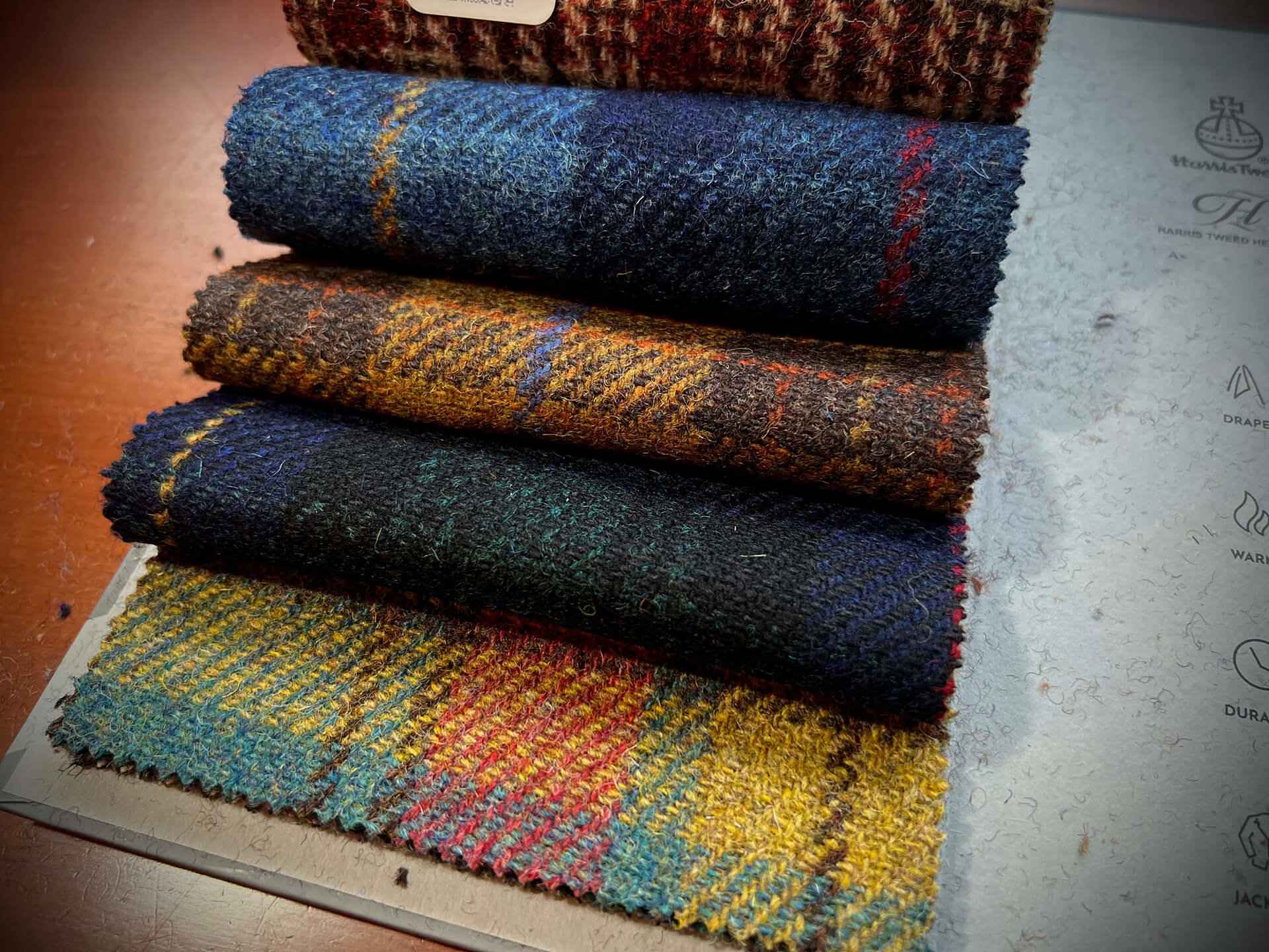 the_charm_of_harris_tweed_by_carnet_07.jpg