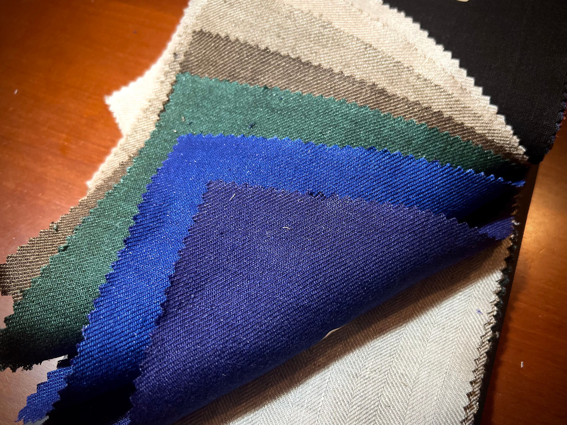 the_fabric_you_want_to_choose_for_a_jacket_coordination_for_spring_and_summer_07.jpg