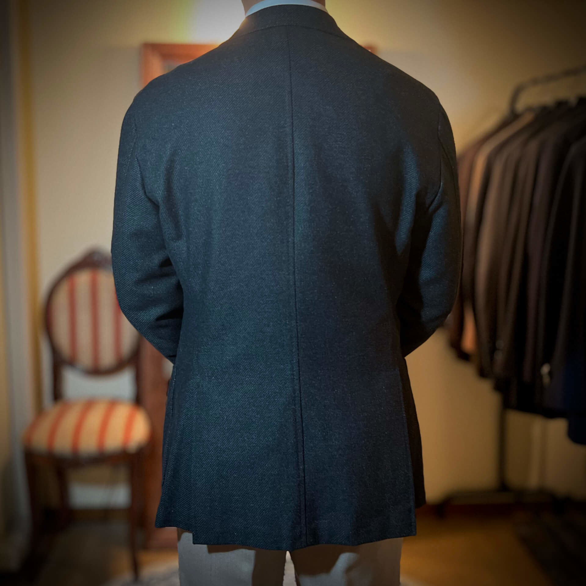 what_is_the_autumn_winter_flannel_jacket_that_can_be_used_for_mens_business_19.jpg