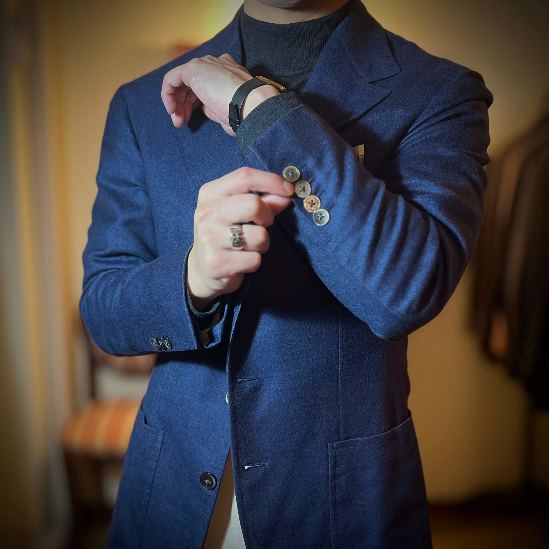 what_is_the_autumn_winter_flannel_jacket_that_can_be_used_for_mens_business_22.jpg