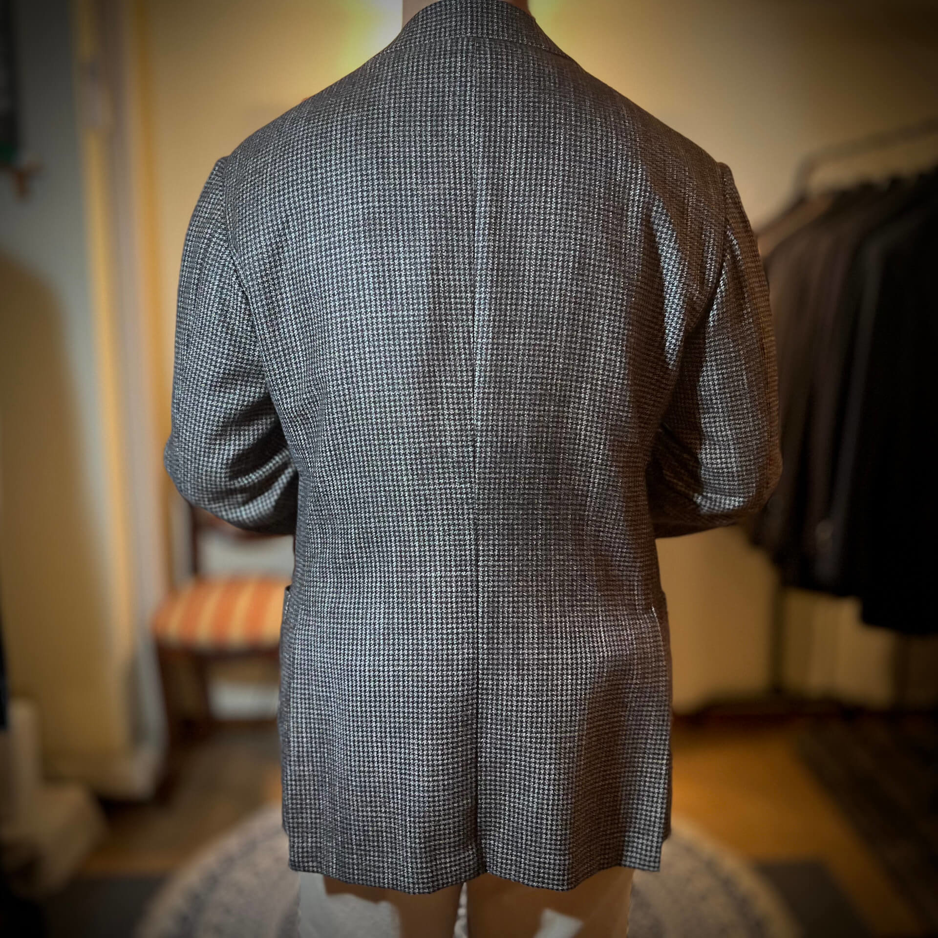 what_is_the_autumn_winter_flannel_jacket_that_can_be_used_for_mens_business_26.jpg