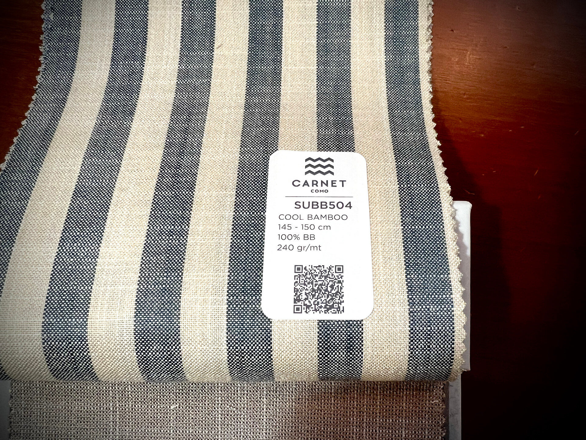 what_is_the_bamboo_fabric_that_I_want_to_wear_in_a_hot_summer_suit_01.jpg